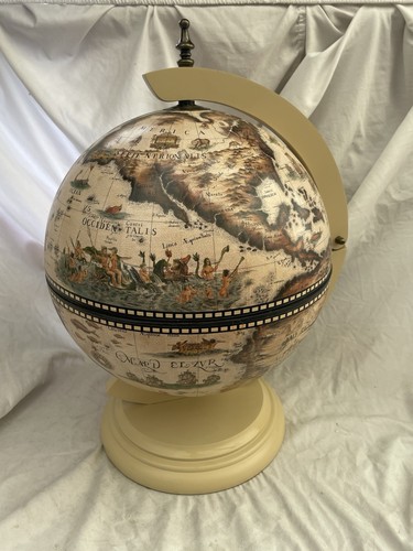 Large white globe tabletop - large,